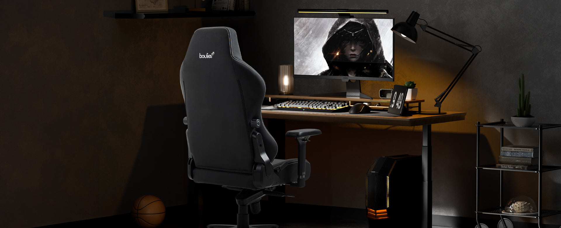 How Deep Should Your Desk Be?