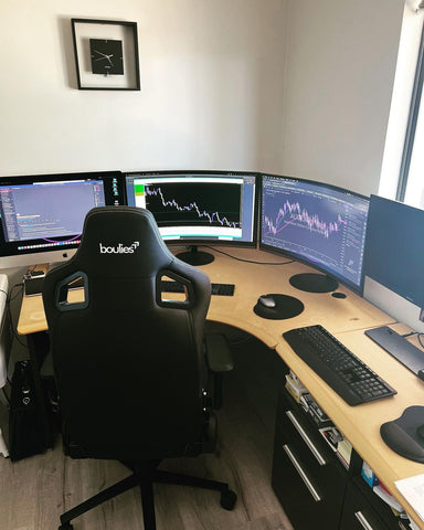 Black ergonomic gaming chair for tall person